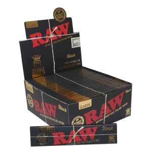 RAW Black Classic Kingsize Slim Rolling Papers