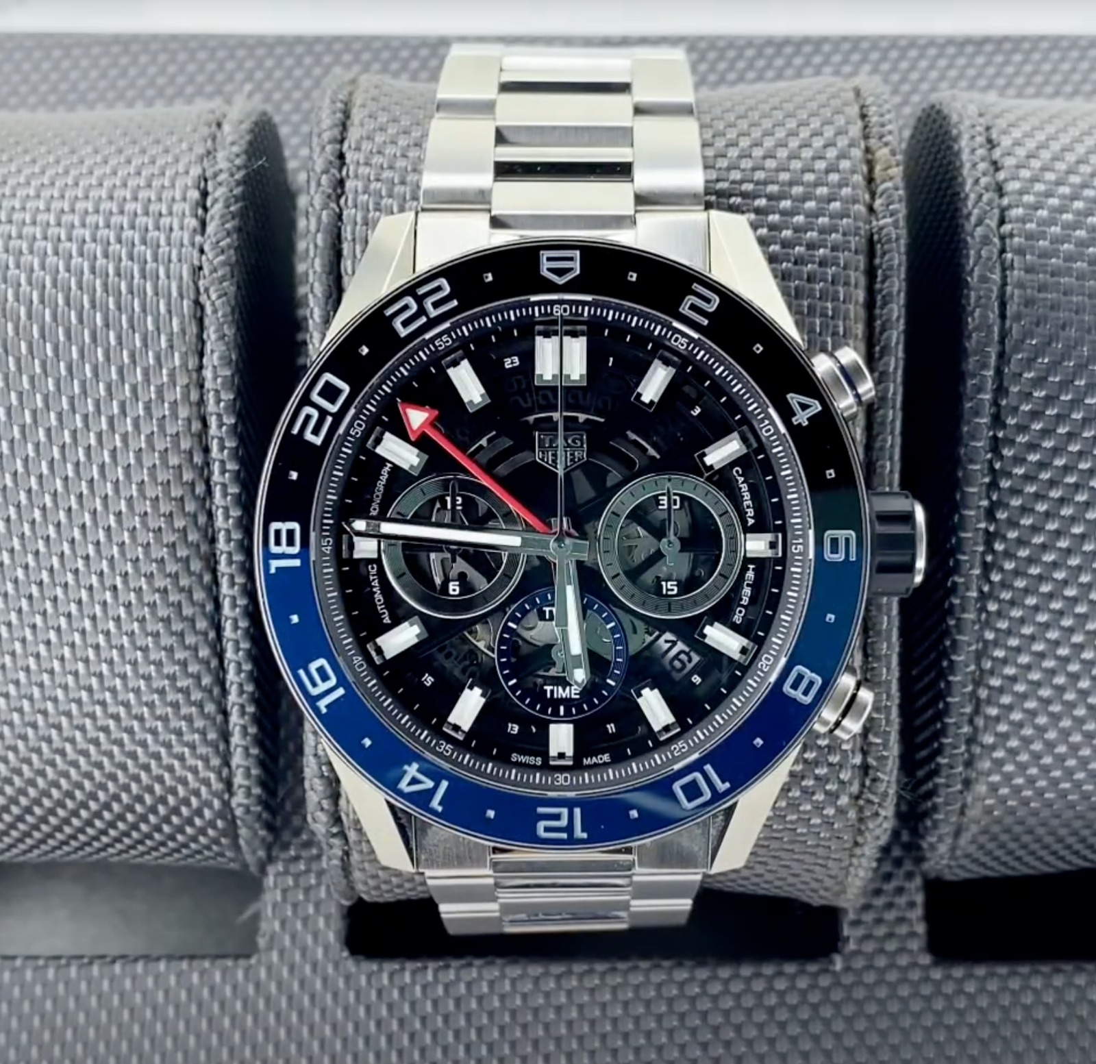 TAG Heuer Carrera Calibre Heuer 02 Twin Time 45 mm CBG2A1ZBA0658 CBG2A1Z.BA0658